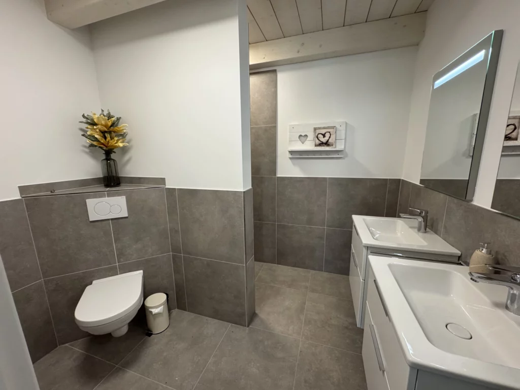 Lütt Ockholm | Wohnung 1 | Badezimmer